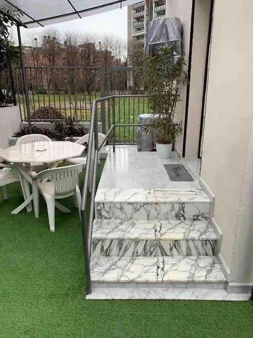 Nyaraló Oasi House Milano Villa